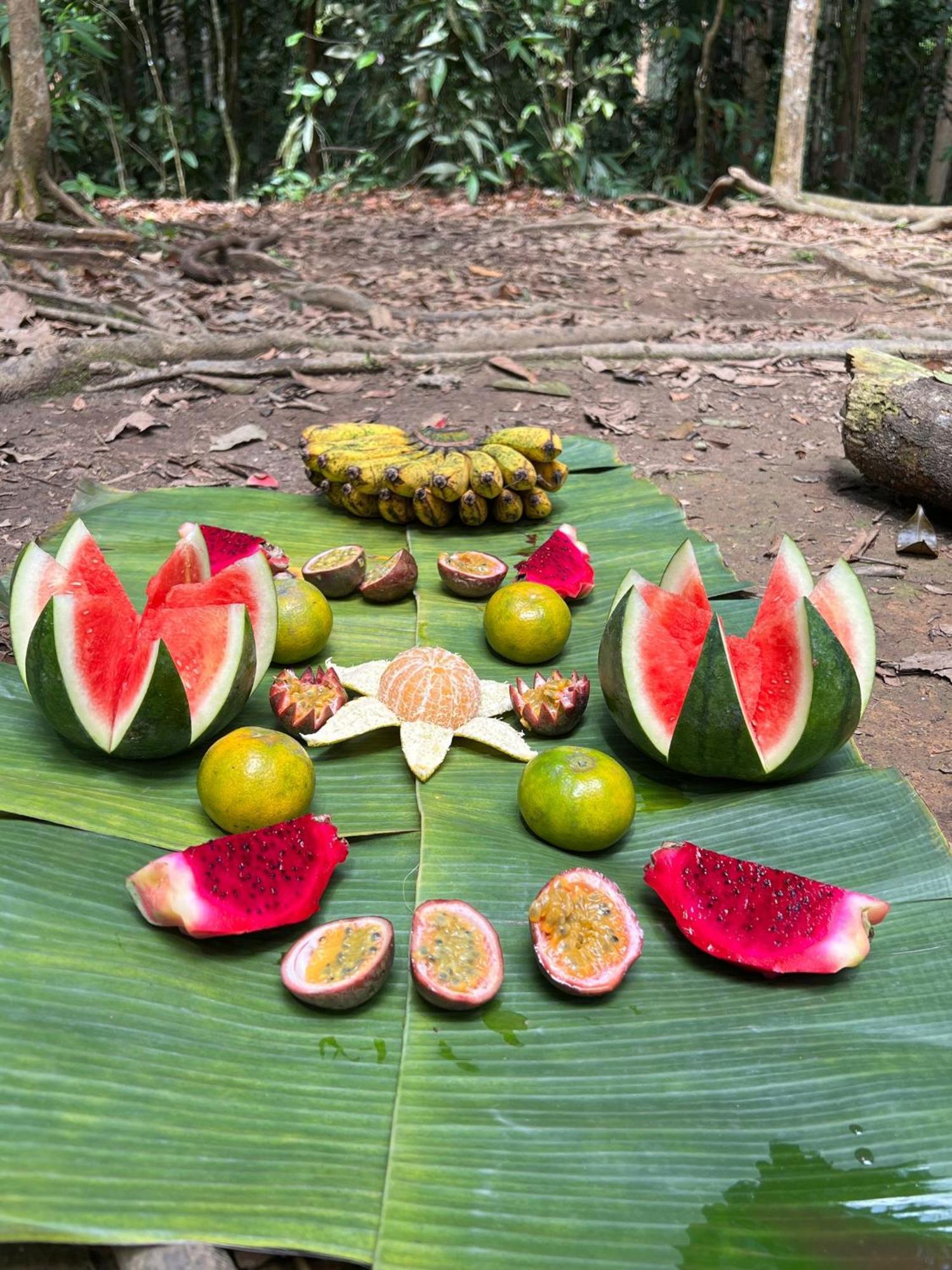 Eco Trekking Lodge, Bar & Jungle Tour'S Bukit Lawang Exterior photo